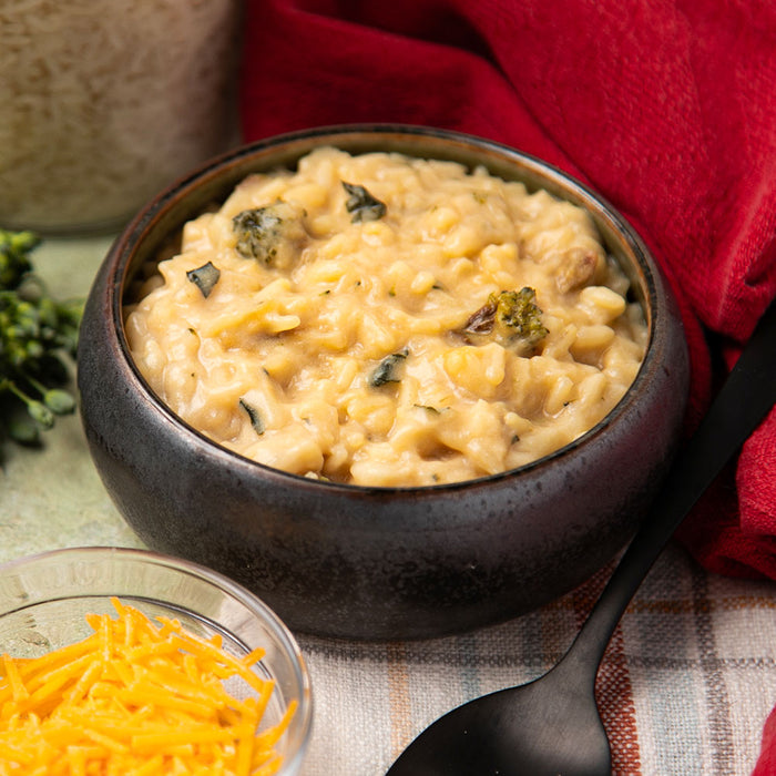 Cheesy Broccoli Soup Single Package (4 servings)